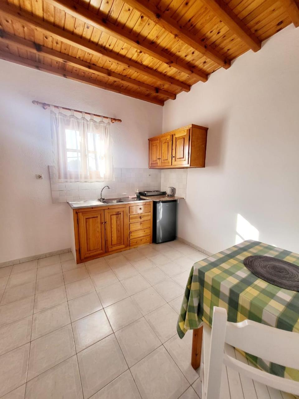 Anemos Apartments Ornos  Cameră foto